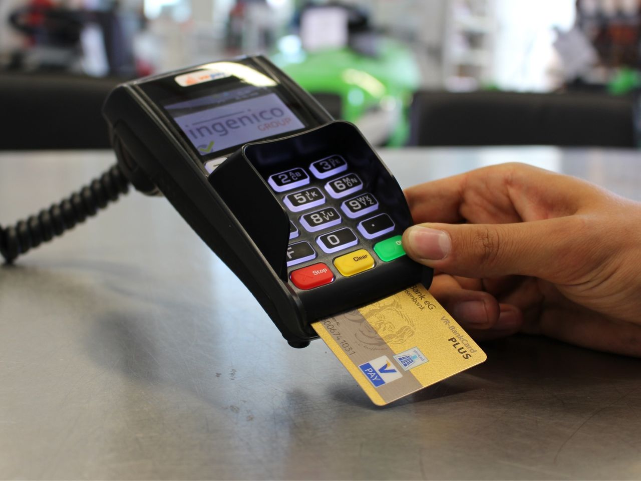 maquininha que cai o dinheiro na hora