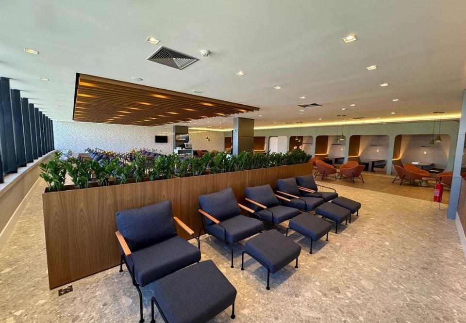 melhores salas vip aeroporto confins para relaxar