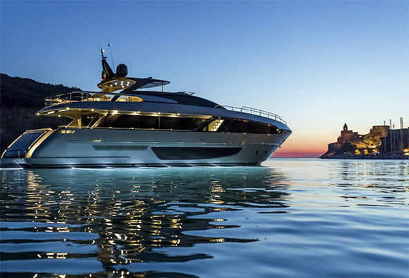 erros comuns ao contratar seguro de lancha